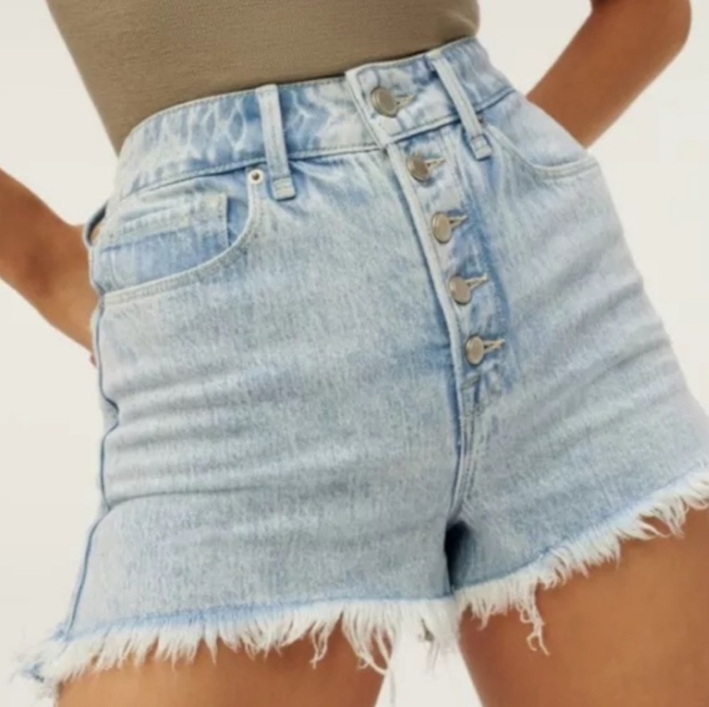 Good American Cutoff Exposed Button Bombshell Denim Shorts 6 /28